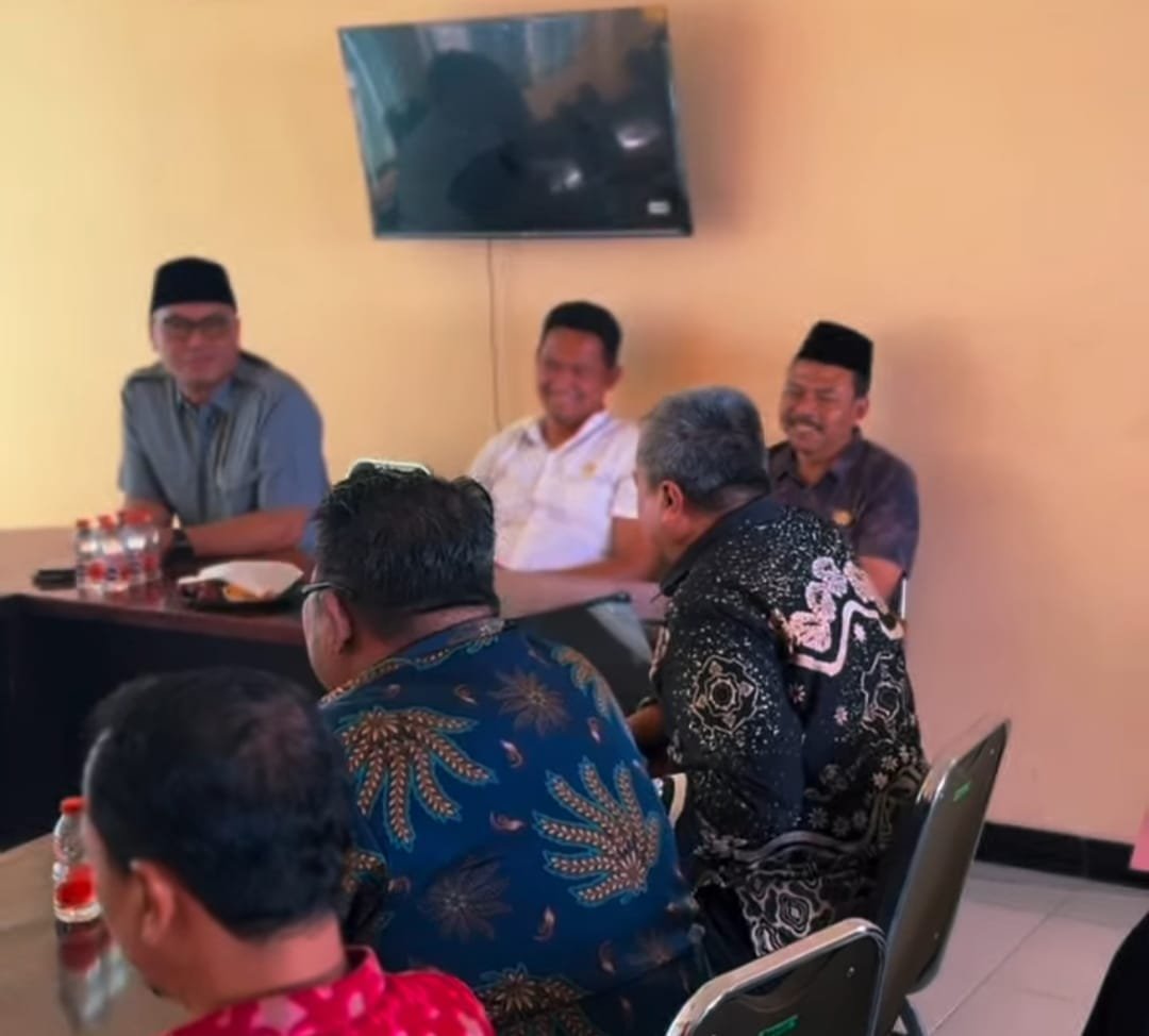 Komisi III DPRD Kabupaten Blitar melaksanakan kunjungan kerja ke Organisasi Perangkat Daerah (OPD) mitra, Dinas Lingkungan Hidup (DLH) Kabupaten Blitar