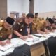 Bupati Blitar, Drs. H. Rijanto, MM, menghadiri kegiatan Penandatanganan Nota Kesepahaman (MoU) antara Kepala Kejaksaan Tinggi Jawa Timur dengan Gubernur Jawa Timur