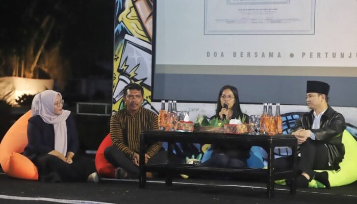 Tutup Tahun dengan Film Lingkungan, Bupati Trenggalek Tegaskan Komitmen Tolak Tambang Emas