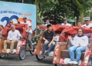 Wujud Kepedulian Presiden, Tukang Becak Trenggalek Terima 200 Becak Listrik