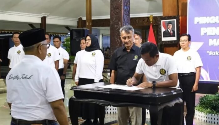 Bupati Rijanto Kukuhkan Pengurus PELTI Blitar 2025–2029, Dorong Lahirnya Atlet Tenis Berprestasi