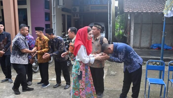 Temui Guru PPG Non Sertifikasi di Munjungan, Novita Hardini Tawarkan Inkubasi UMKM sebagai Solusi Tambahan Penghasilan