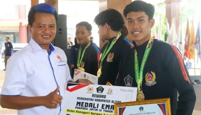 135 Atlet Diguyur Bonus, Pemkab Blitar Apresiasi Prestasi Gemilang di PORPROV IX Malang Raya