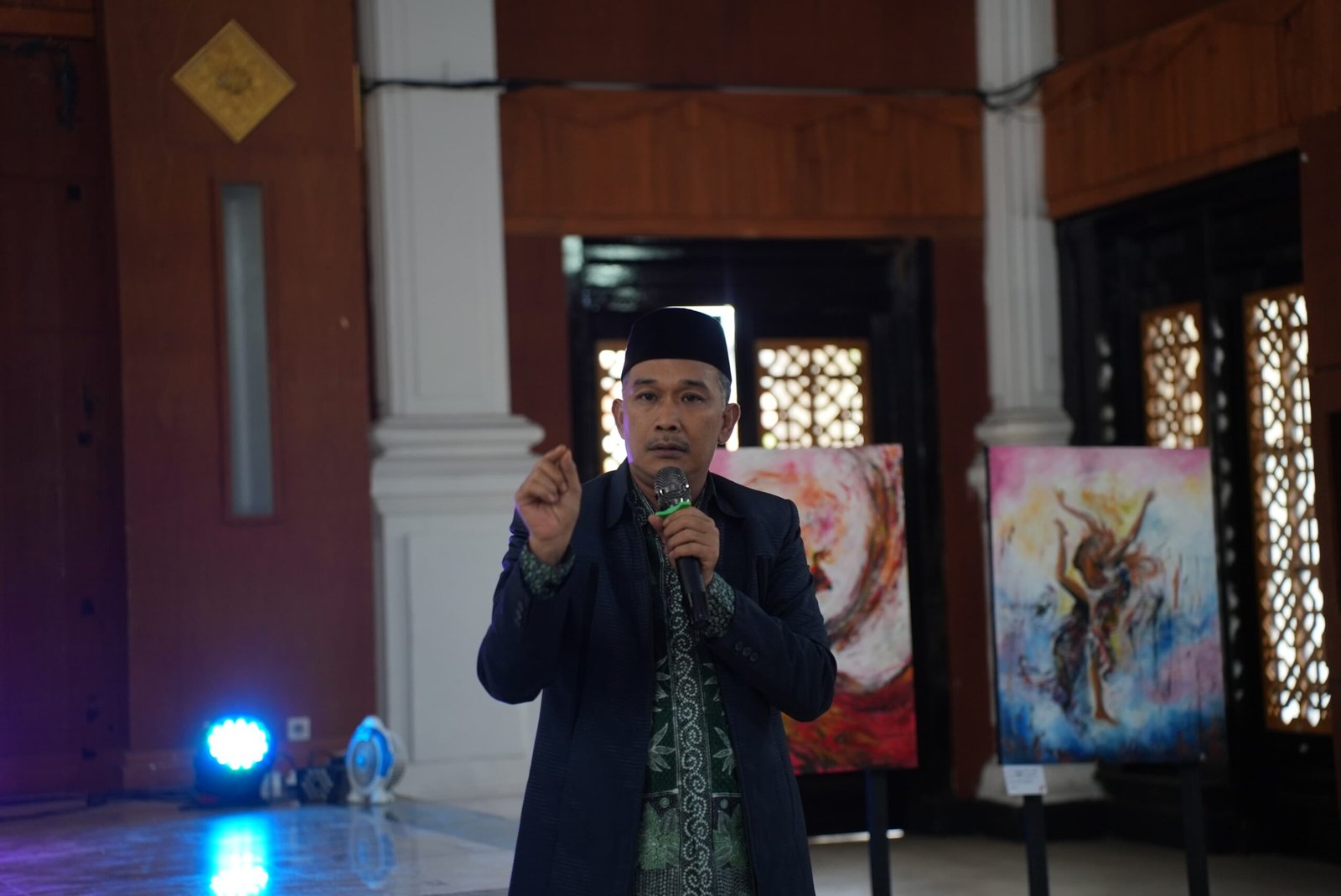 Guru Besar Sosiologi Pendidikan Islam UIN Madura, Achmad Muhlis