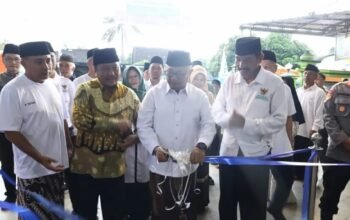Bupati Blitar Rijanto resmi membuka Program Gerai Z-Ifthar Ramadhan 1447 H yang digelar oleh Baznas Kabupaten Blitar