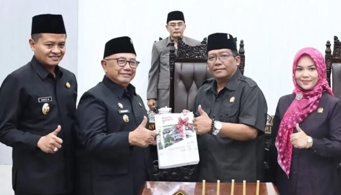 Enam Ranperda Disahkan, Pemkab dan DPRD Blitar Perkuat Tata Kelola dan Pelayanan Publik