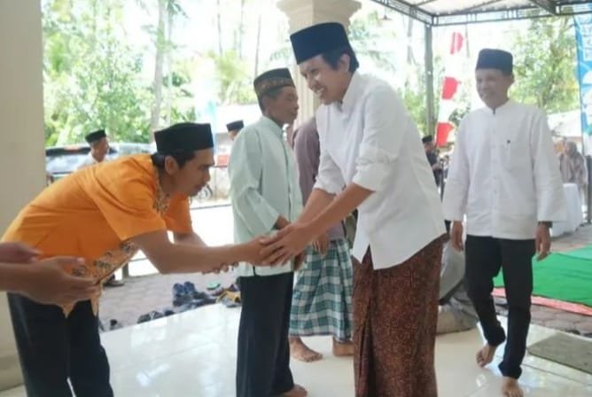Plh. Bupati Trenggalek, Syah Mohamad Natanegara, hadir Safari Ramadhan 1447 Hijriah. Kali ini, kegiatan dipusatkan di Desa Sumurup, Kecamatan Bendungan