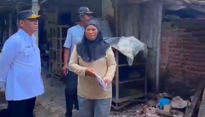 Bupati Tulungagung Salurkan Bantuan Rp20 Juta untuk Korban Puting Beliung di Sumbergempol