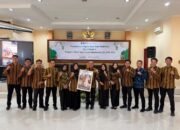 Halal Bihalal Disdik Tulungagung Jadi Momentum Penguatan Layanan dan Purna Tugas Sukowinarno