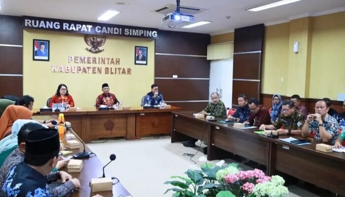 Respons DPRD atas LKPJ 2025, Bupati Blitar Tekankan Pelayanan Publik dan Efisiensi Kinerja
