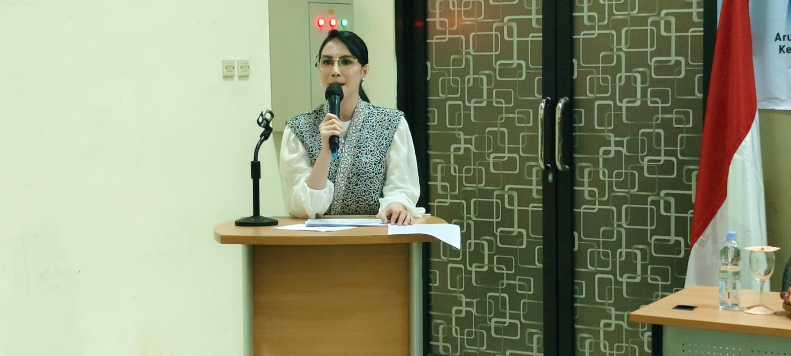 Dalam rangka memperingati Hari Pers Nasional 2026 dan HUT ke-80 PWI, Ikatan Keluarga Wartawan Indonesia (IKWI) Provinsi Jawa Timur menggelar seminar