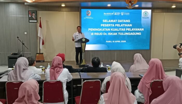 Perkuat Layanan Humanis, Plt Bupati Tulungagung Buka Pelatihan SDM RSUD dr. Iskak