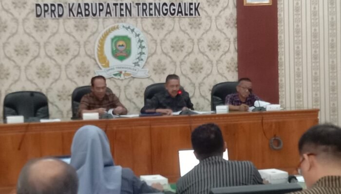 DPRD Trenggalek Kebut Raperda Ponpes dan Madrasah, APBD Disiapkan Sentuh Lembaga Kecil di Desa