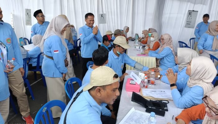 Senam dan Cek Kesehatan Gratis di Tulungagung Disambut Antusias, Plt Bupati Ajak Warga Terapkan Hidup Sehat