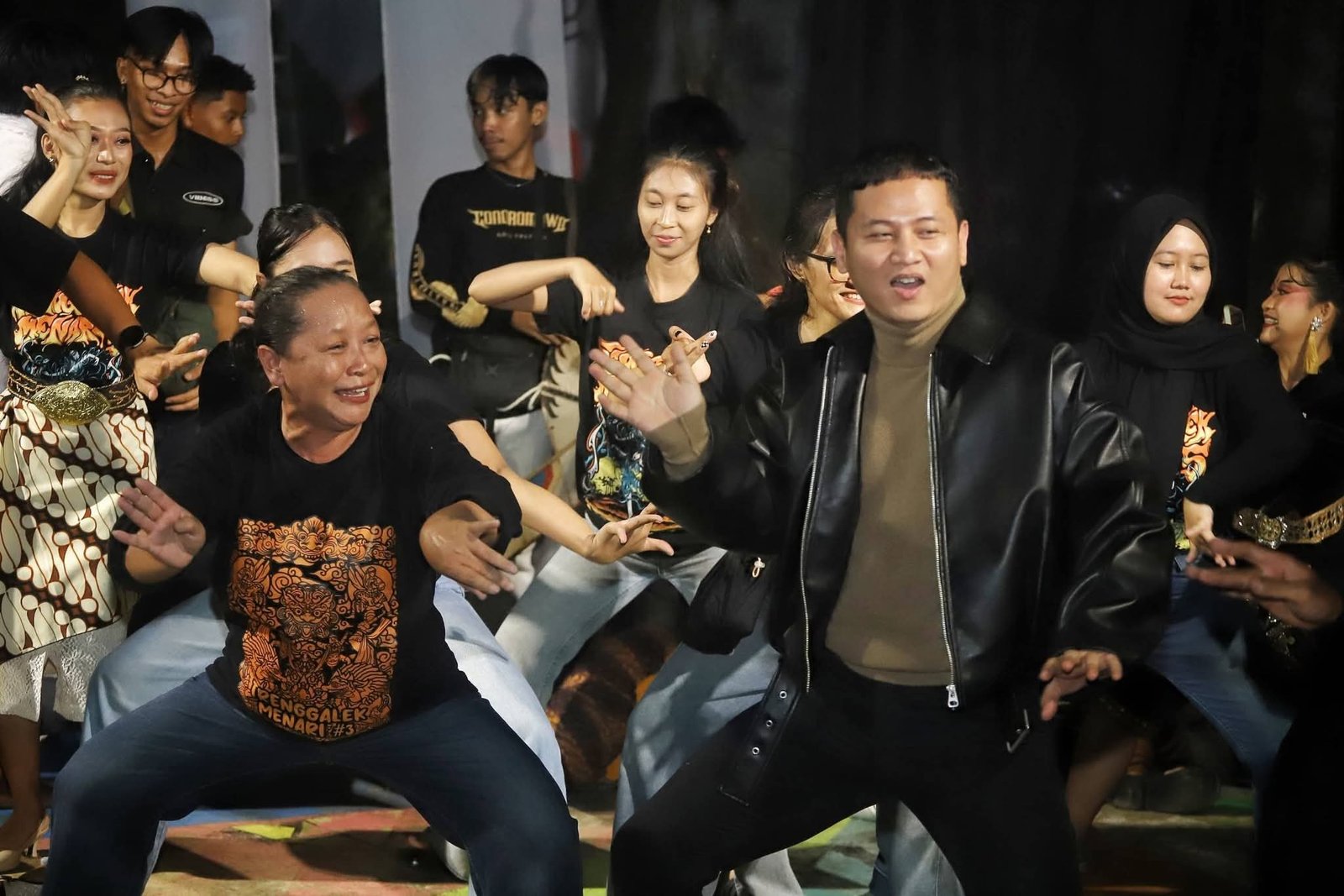 Bupati Trenggalek, Mochamad Nur Arifin, saat menyaksikan Pagelaran seni budaya Trenggalek Menari #5 bertajuk