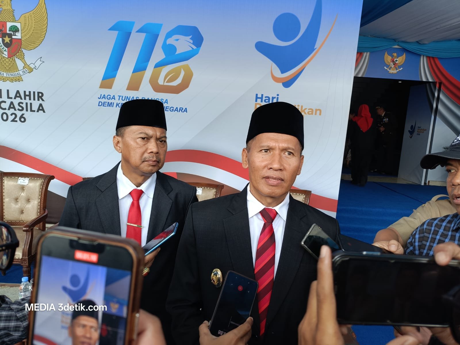 Plt Bupati Tulungagung, Ahmad Baharudin, memimpin apel Peringatan Hari Lahir Pancasila Tahun 2026