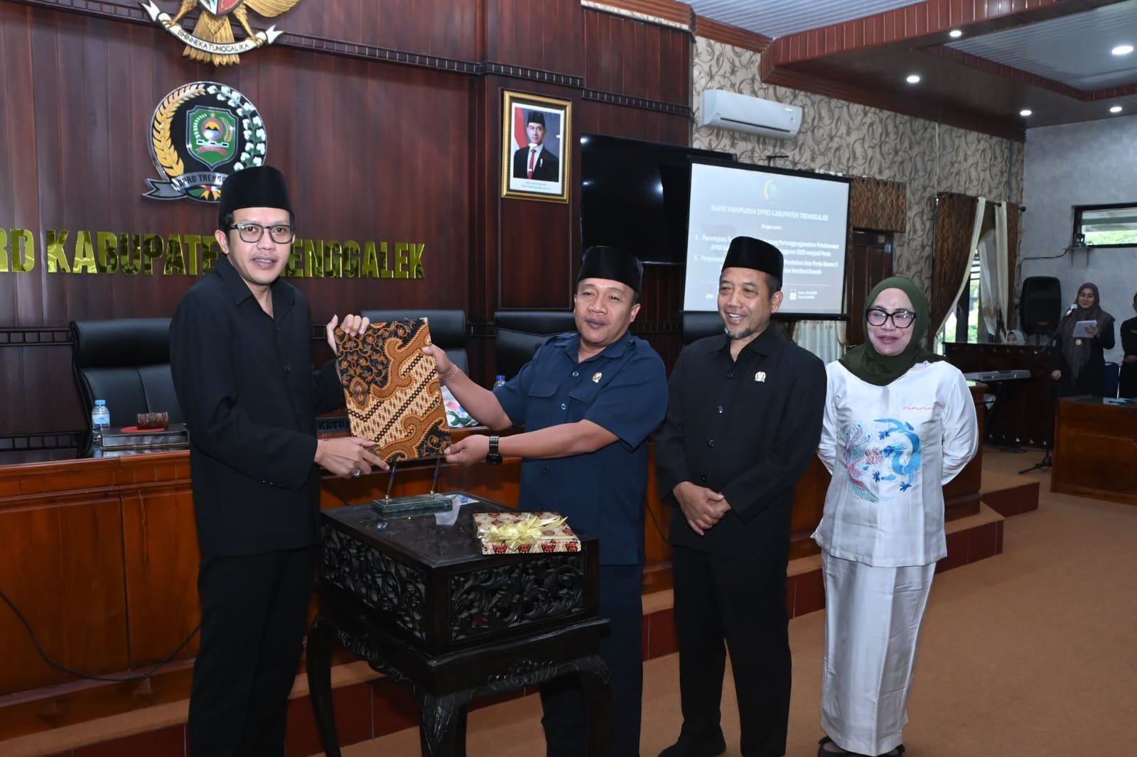 DPRD Kabupaten Trenggalek resmi menyetujui Rancangan Peraturan Daerah