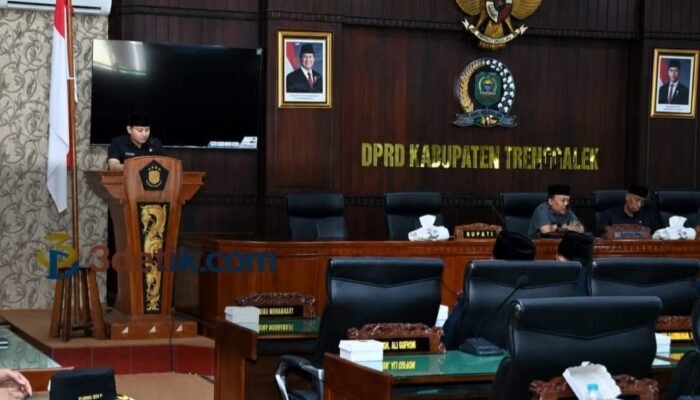 Pajak Kendaraan Bakal Khusus untuk Jalan? Bupati Trenggalek Siapkan Skema Baru yang Lebih Transparan