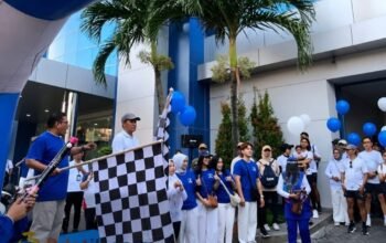 Ratusan Warga Meriahkan Fun Walk BCA Tulungagung, Plt Bupati Dorong Gaya Hidup Sehat dan UMKM Makin Maju
