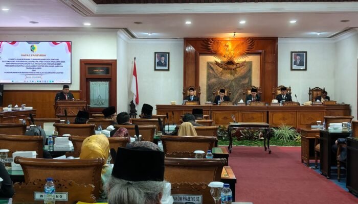 Paripurna DPRD Tulungagung Ketok Palu APBD 2025, Bahas Anggaran 2027 hingga Lantik Anggota Baru