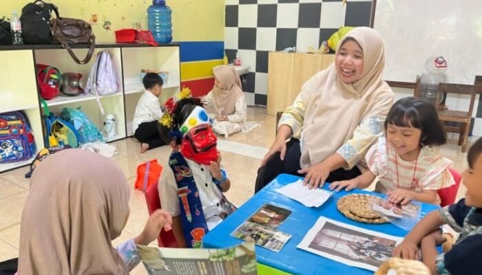 Hari Anak Nasional, Murid TK di Depok Kompak Pakai Baju Adat dan Kenali Akar Budaya Keluarga