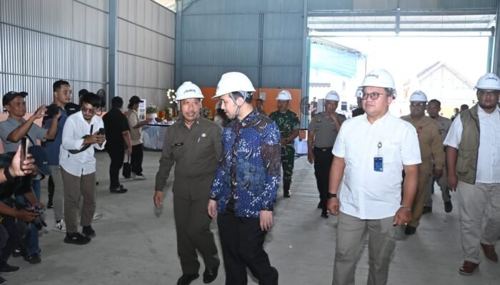 Gudang Bulog Baru di Trenggalek Diresmikan, Emil Dardak Soroti Ancaman Kekeringan hingga November