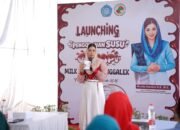 Novita Hardini melaunching Rumah Produksi Susu Cu Ca Pi di Rumah Susu Trenggalek