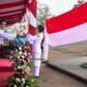 Upacara peringatan HUT ke-81 Kemerdekaan Republik Indonesia, Plt Bupati Tulungagung Ahmad Baharudin, S.M., M.M., sebagai inspektur upacara