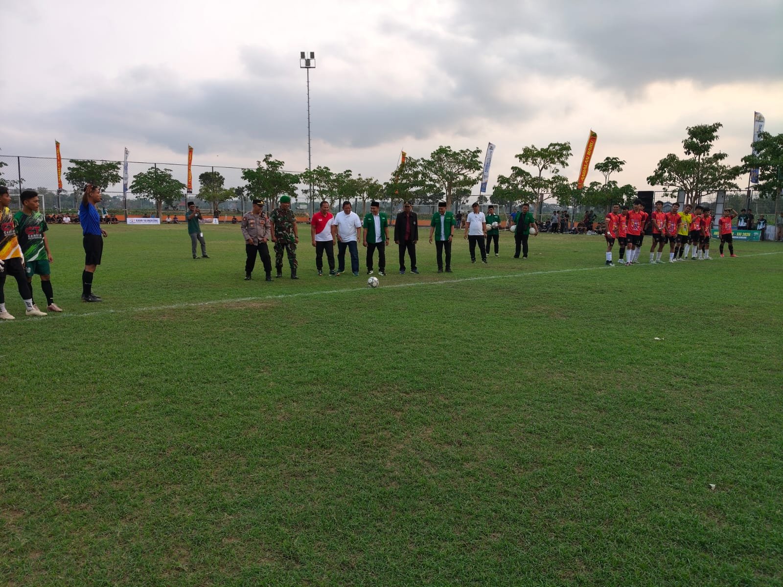 Plt Bupati Tulungagung resmi buka kompetisi sepak bola Ansor Cup XXI Gondang Dimulai