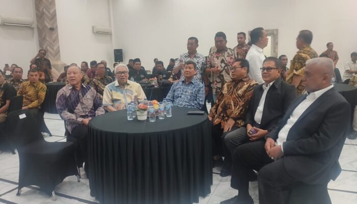 Hadiri Pengukuhan Pokja News Room Jaga Desa SMSI, Hashim: Pers Punya Kode Etik, Berbeda dengan Informasi di Media Sosial