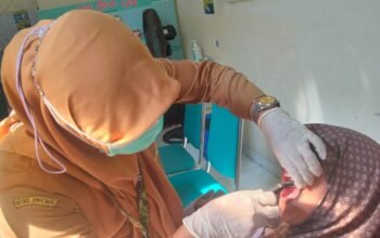 Jangan Tunggu Sakit, Puskesmas Sembung Perkuat Pemeriksaan Gigi Ibu Hamil Lewat “NING GMAIL”