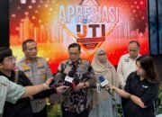 Dirjen PAUD Diknas PNFI Gogot Suharwoto Raih PenghargaanTokoh Transformasi Komunikasi Pendidikan
