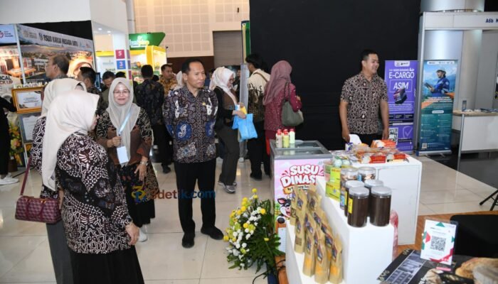 Produk Lokal Tulungagung Tantang Pasar Lebih Luas, Susu dan Batik Jadi Andalan di Jatim Fest