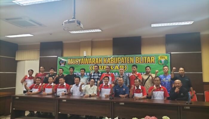 Cak Percil Pimpin PBSI Kabupaten Blitar, Siap Gass Pool Raih Prestasi!