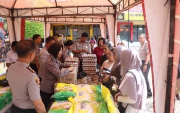 Beras 5 Kg Cuma Rp57 Ribu! Polres Blitar Kota Buka Pangan Murah