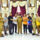 sekitar 5.000 kepala desa, perangkat desa, sekretaris desa hingga anggota BPD di Kabupaten Blitar mendadak batal