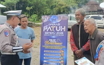 Satlantas Polres Blitar Sasar Terminal Kesamben, Pengendara Diingatkan 9 Pelanggaran Operasi Patuh Semeru