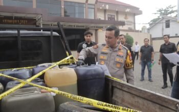 Praktik dugaan penyalahgunaan BBM bersubsidi di Kecamatan Kademangan, Kabupaten Blitar, terbongkar. Satreskrim Polres Blitar